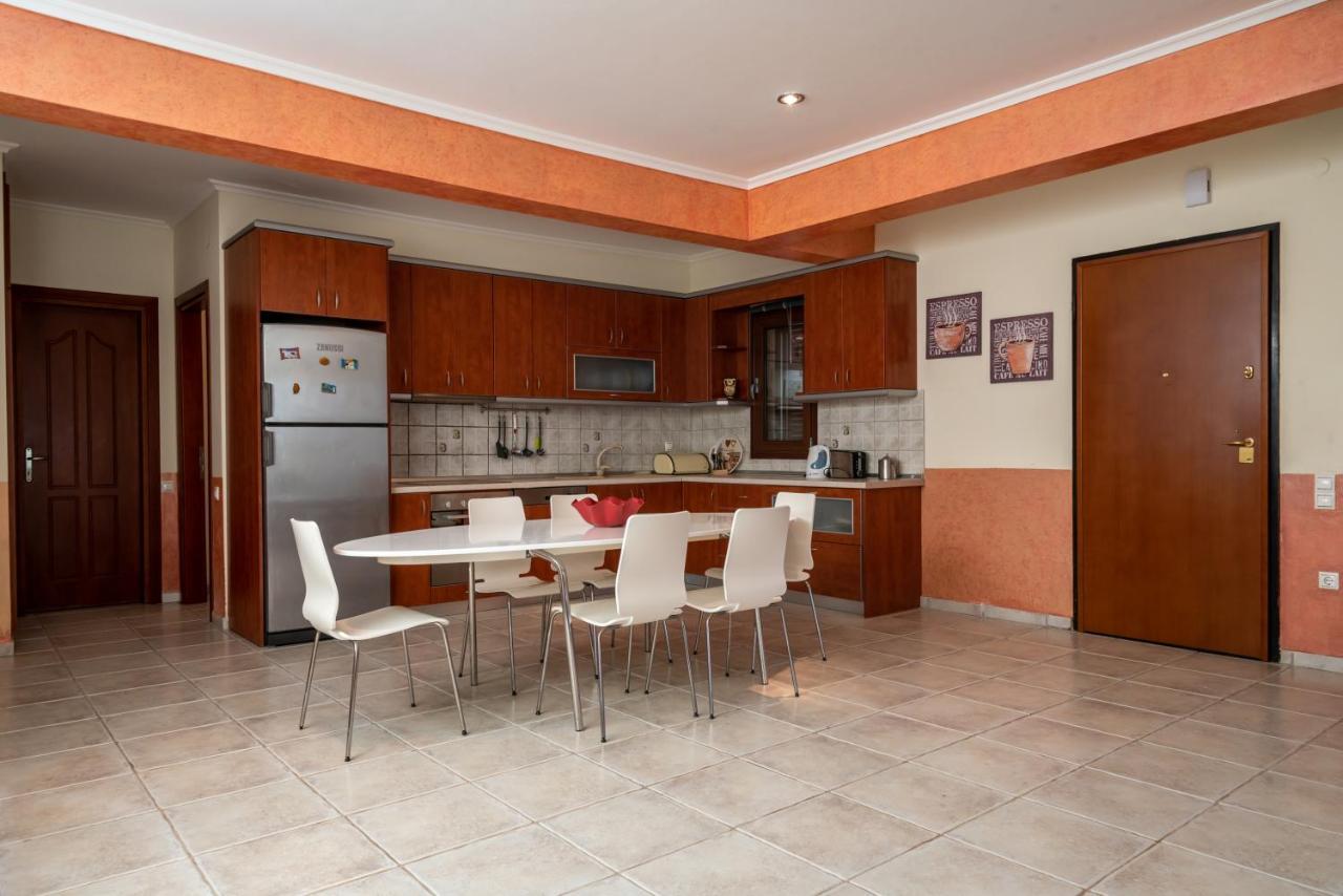 Blue Thea Luxury Villa In Afitos Kültér fotó